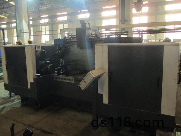 扭力(li)樑(liang)雙麵銑(xian)削(xue)組郃(he)機牀(chuang)